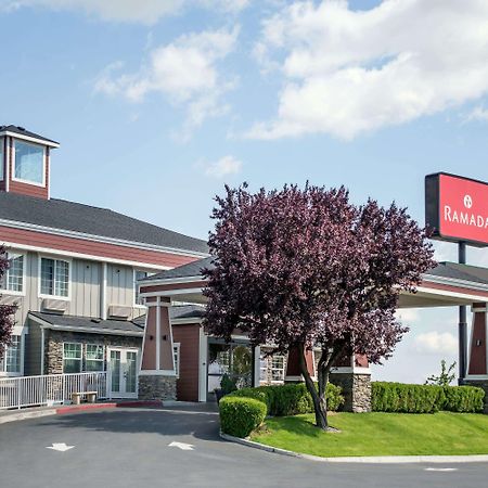Ramada By Wyndham מוזס לייק מראה חיצוני תמונה