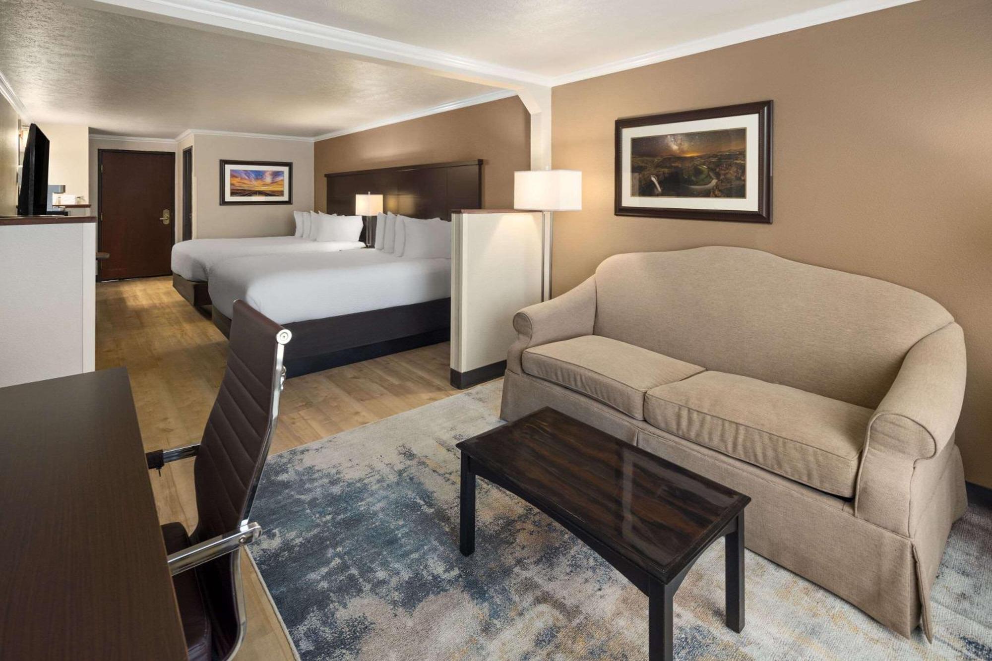 Ramada By Wyndham מוזס לייק מראה חיצוני תמונה